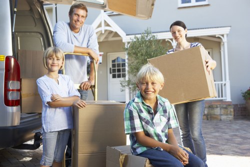 Moving support for Hammersmith residents with packing and transport